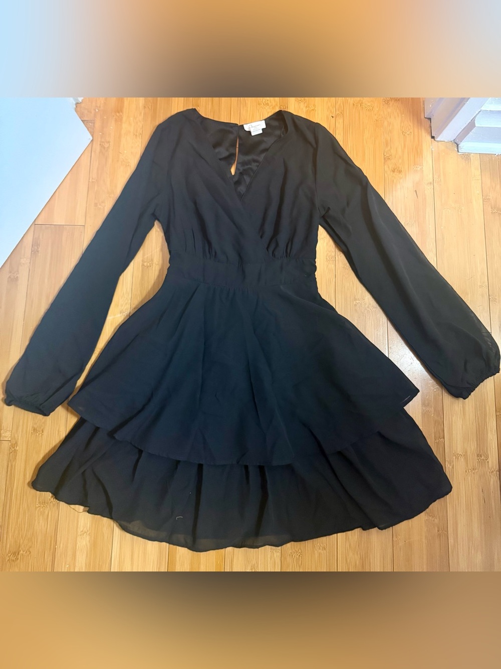 Japna Black Long Sleeve Tiered Ruffle Mini Dress w/ Tie Waist | Women’s XS